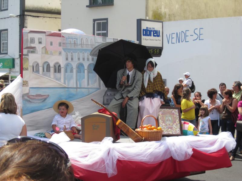 Siehe Bildrätsel Os Emigrantes.JPG